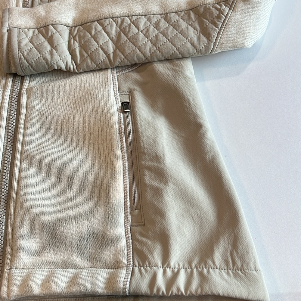 Athleta Cream Ski Jacket with Quilted Sleeves and Stand-Up Collar - small - Picture 3 of 7